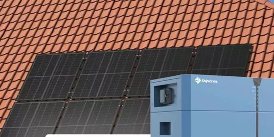 Solaranlage Ziegeldach 4kWp mit Speicher 7,68kWh ansehen